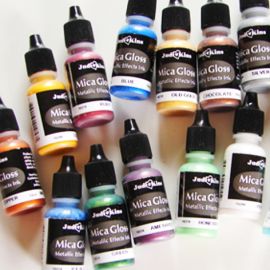 Mica Gloss